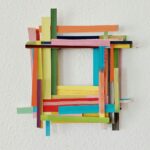 Doris Erbacher: frame, Acryl/Papier, 33 x 30 cm, 2025