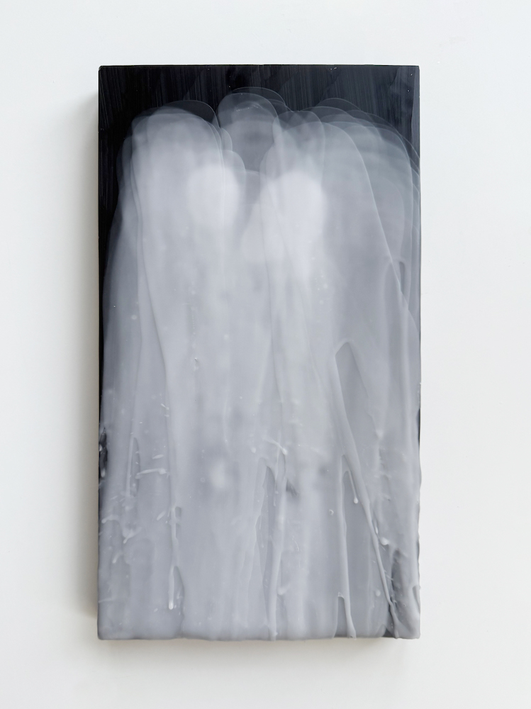 AINO - Guardian (Michael), Wachs, Pigment auf Holzbasis, 24 x 42 x 3.5 cm, 2026