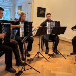 Das Quartett Musica in Fiore - vlnr: 1. Akkordeon Hlib Plakhotniuk 2. Akkordeon: Juliana Kraus
Bass: Albert Kolodeshny 3. Akkordeon: Nils Aebersold